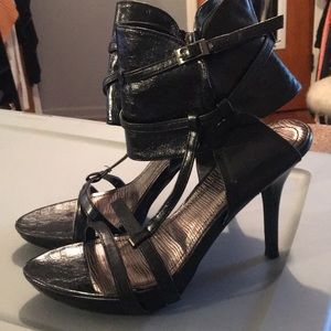 Black patent leather heels size 8.5